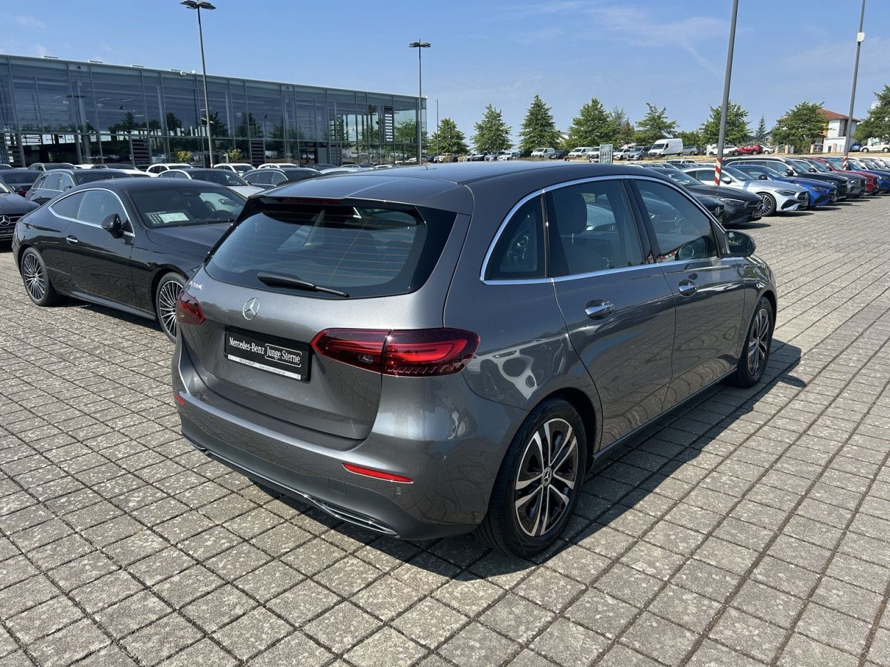 Fahrzeugbild 2 / 5