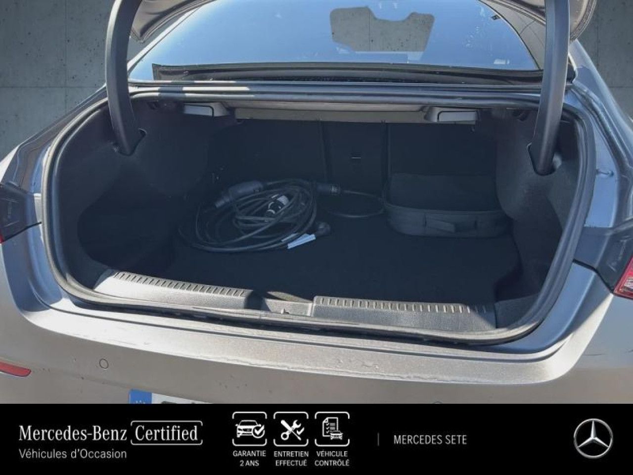 Photo du véhicule 18 / 18