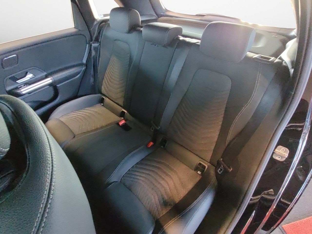 Fahrzeugbild 19 / 24