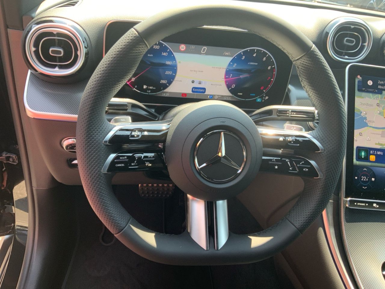 Mercedes-Benz GLC – Bild 11