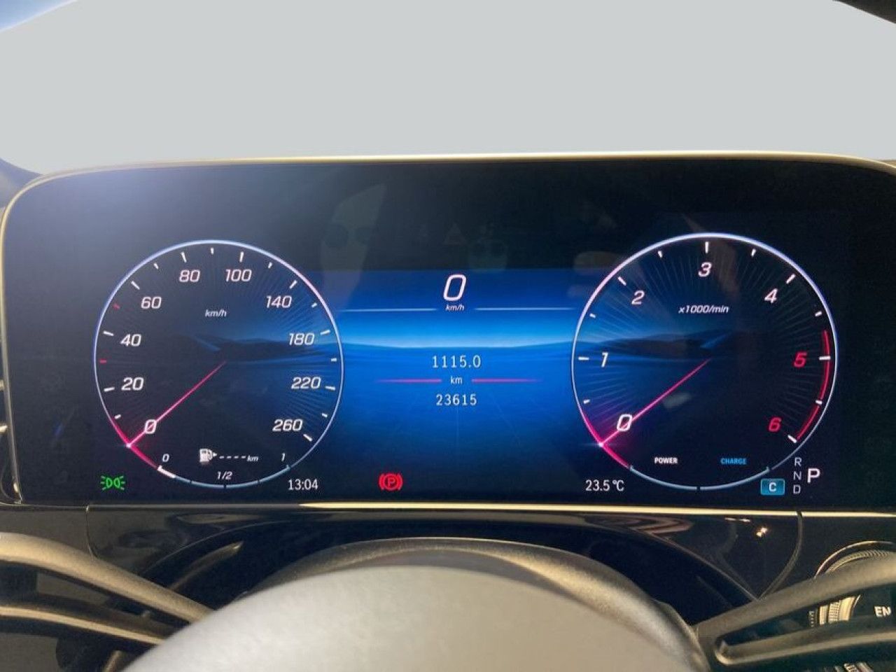 Mercedes-Benz E-Klasse – Bild 17
