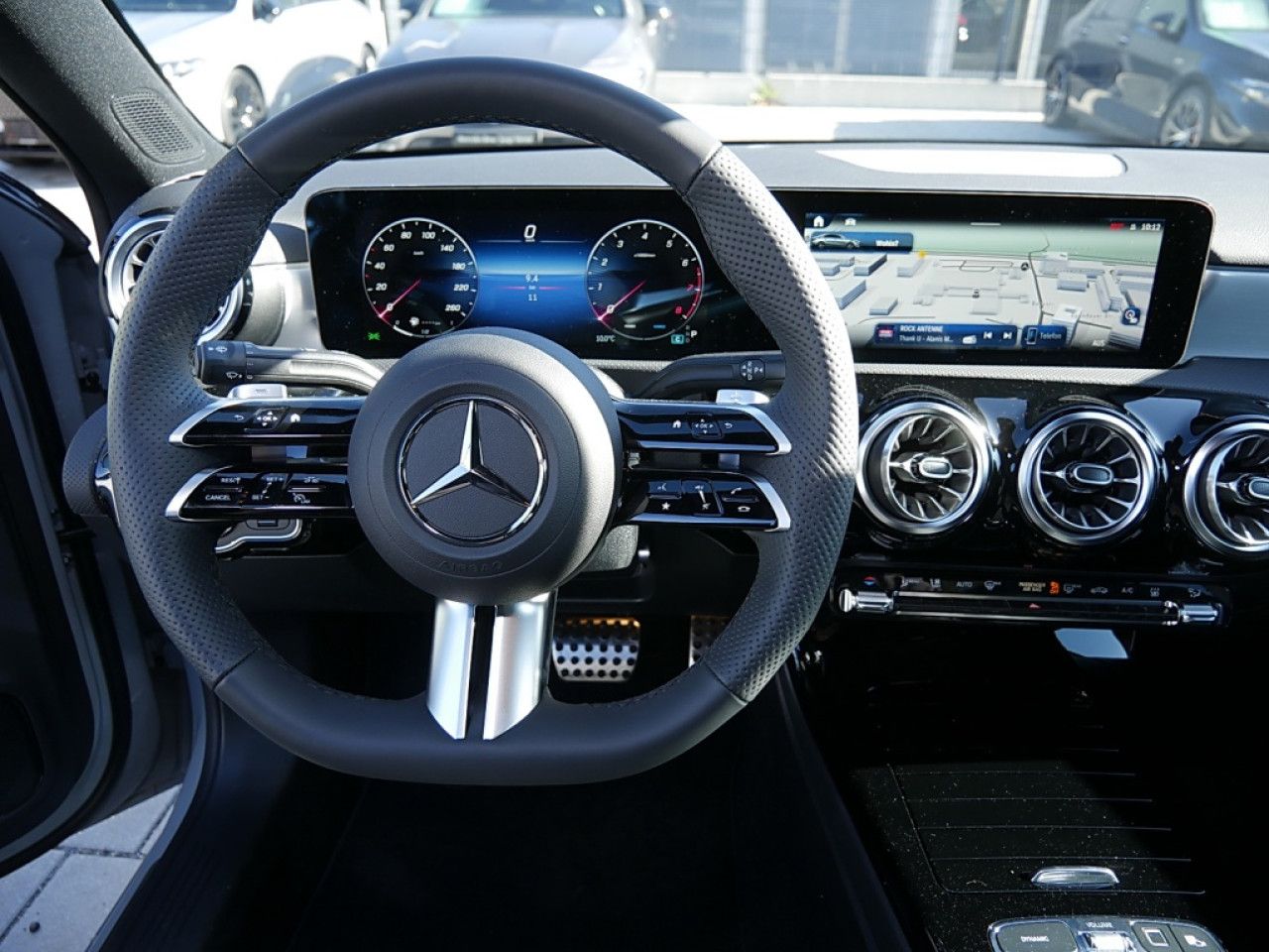 Mercedes-Benz A-Klasse – Bild 11