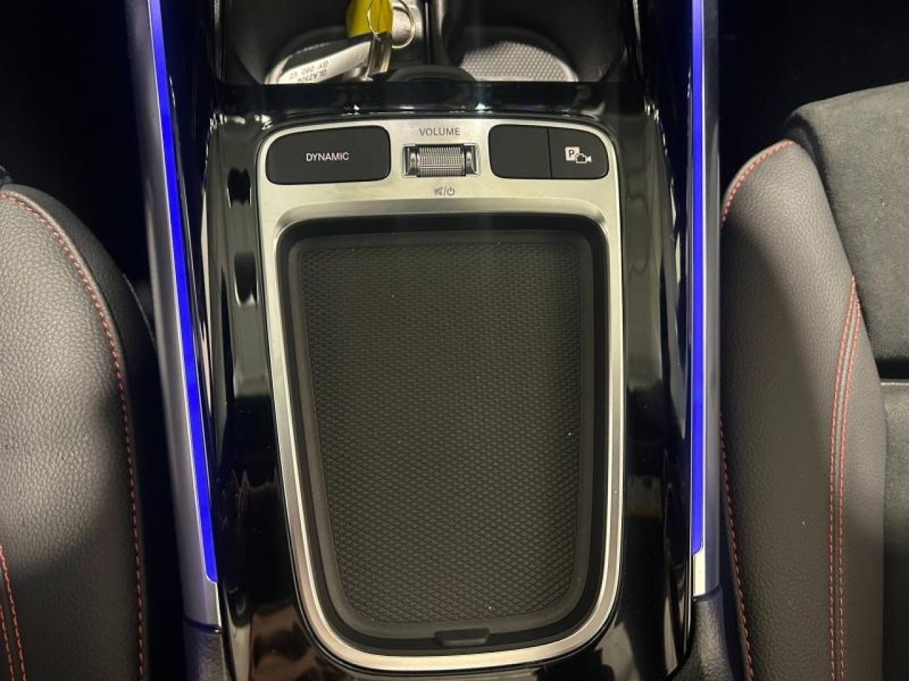 Photo du v&eacute;hicule 18 / 18