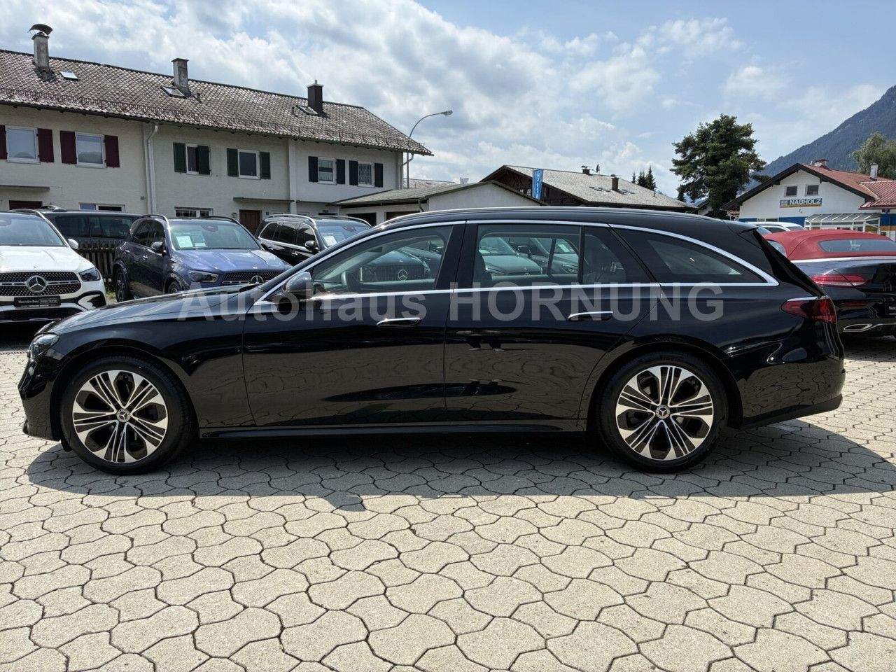 Mercedes-Benz E-Klasse – Bild 11