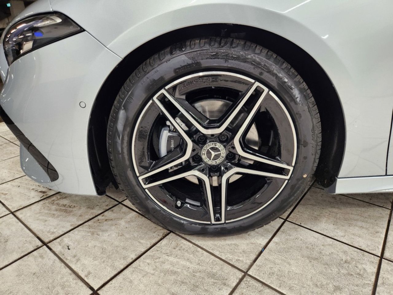 Photo du v&eacute;hicule 9 / 14