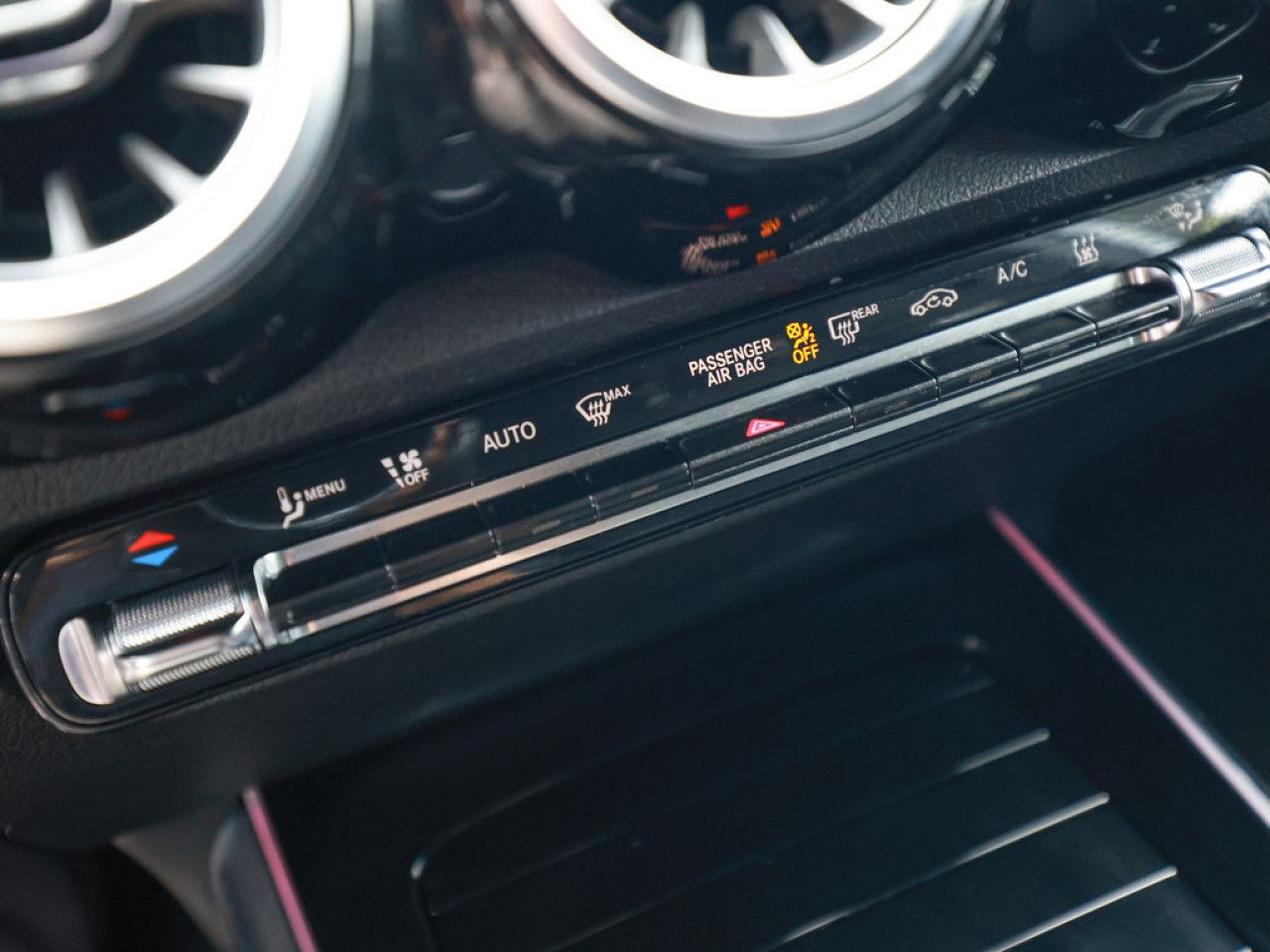 Mercedes-Benz EQB – Bild 14