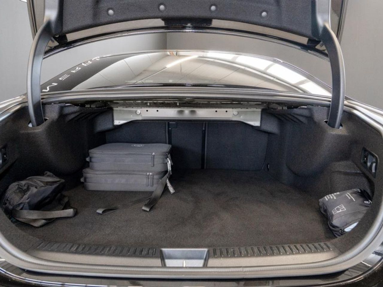 Mercedes-Benz E-Klasse – Bild 13