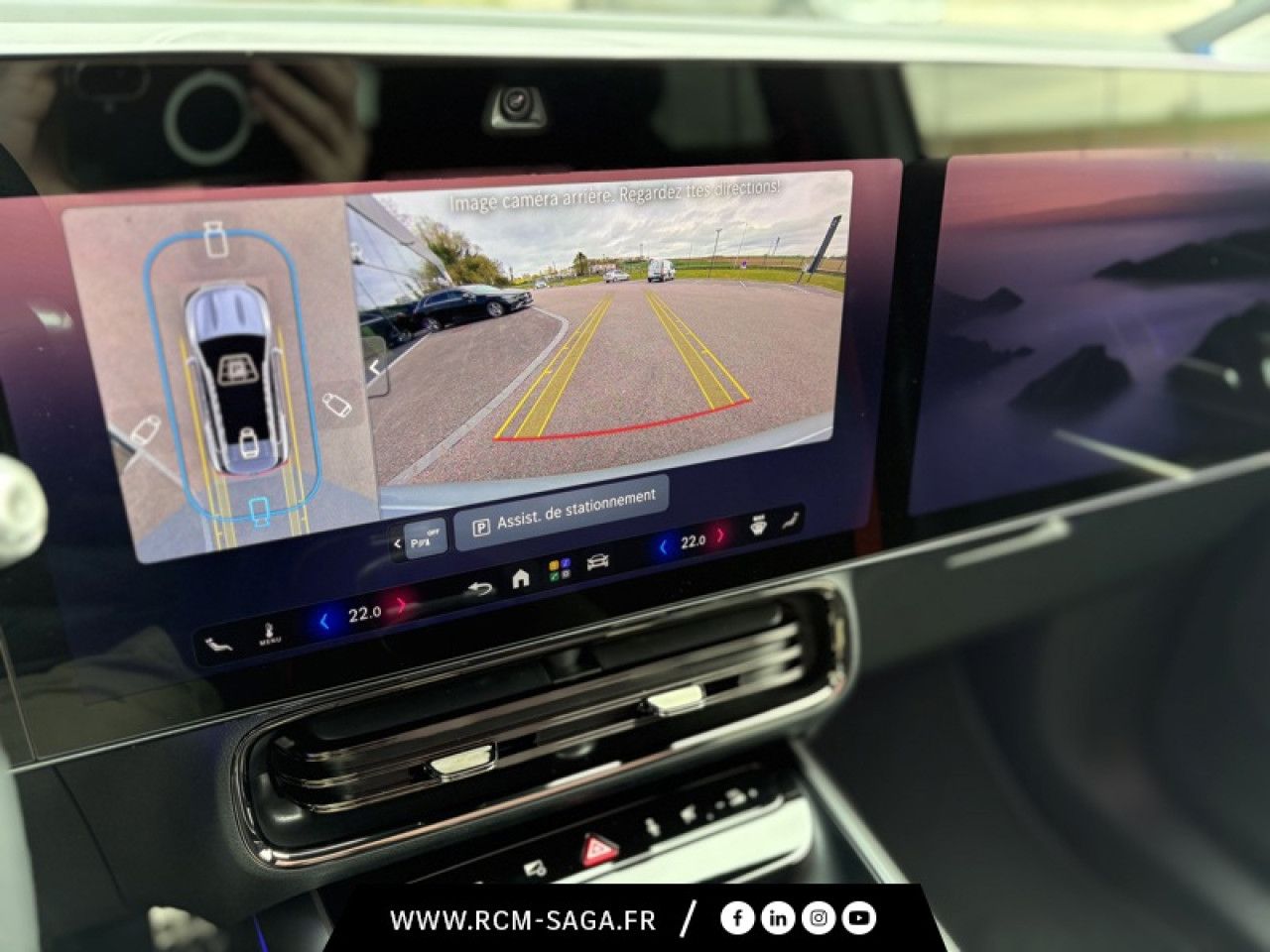 Photo du v&eacute;hicule 16 / 18