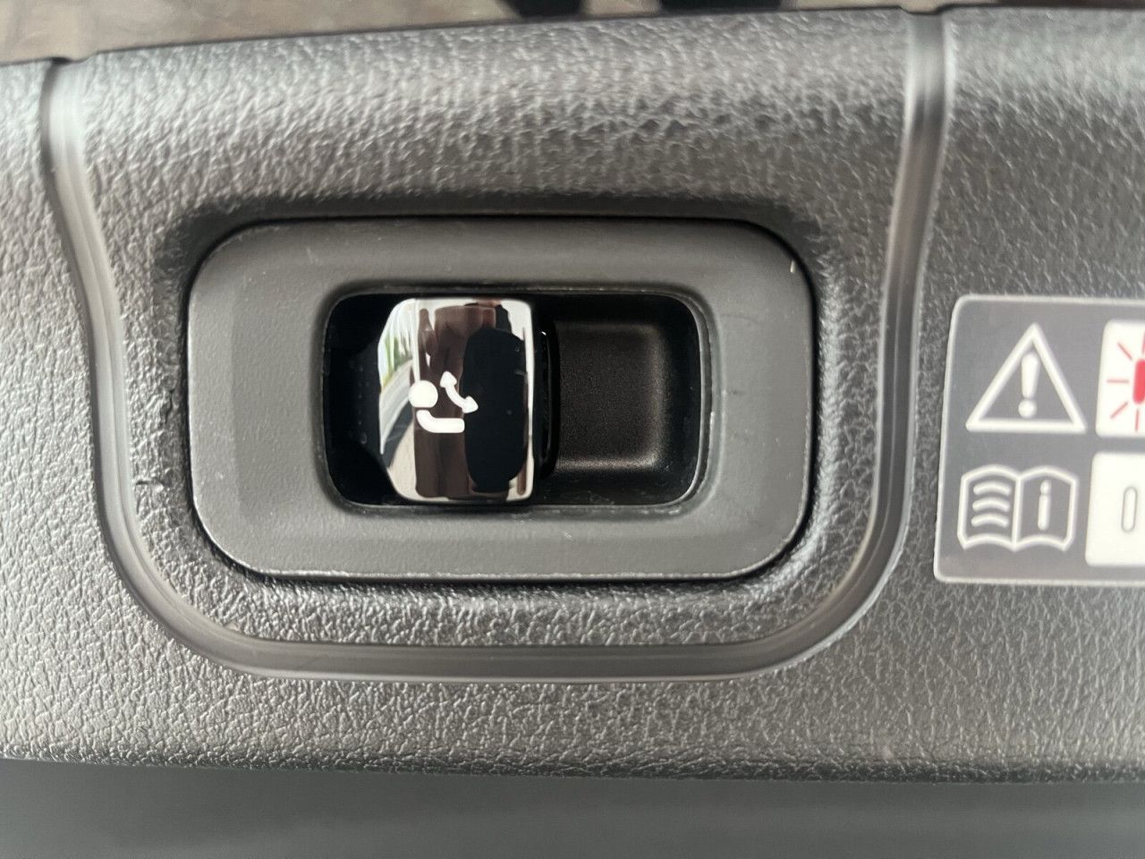 Mercedes-Benz C-Klasse – Bild 24