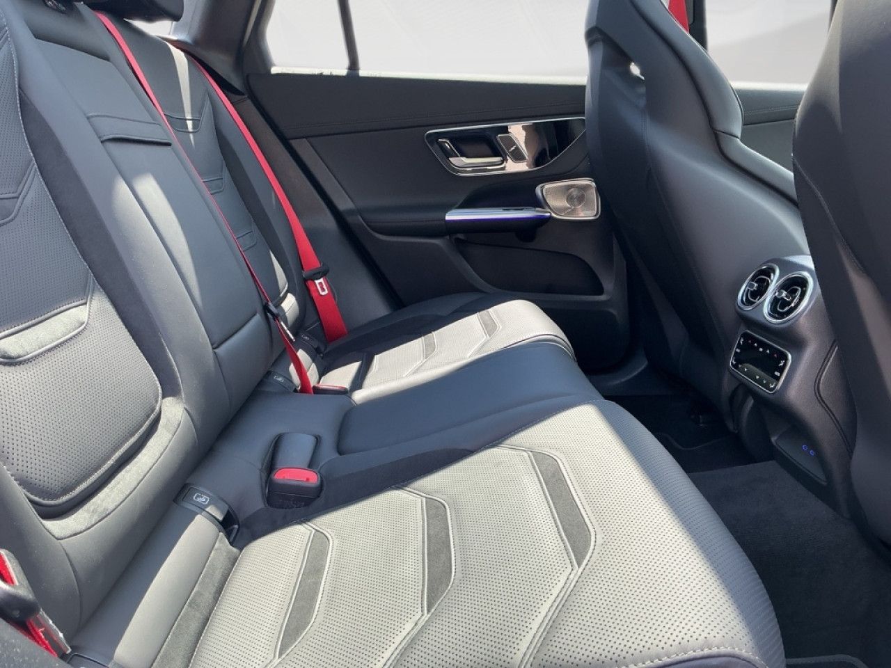 Mercedes-Benz GLC – Bild 12