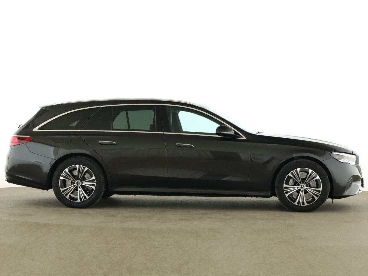 Mercedes-Benz E-Klasse – Bild 7