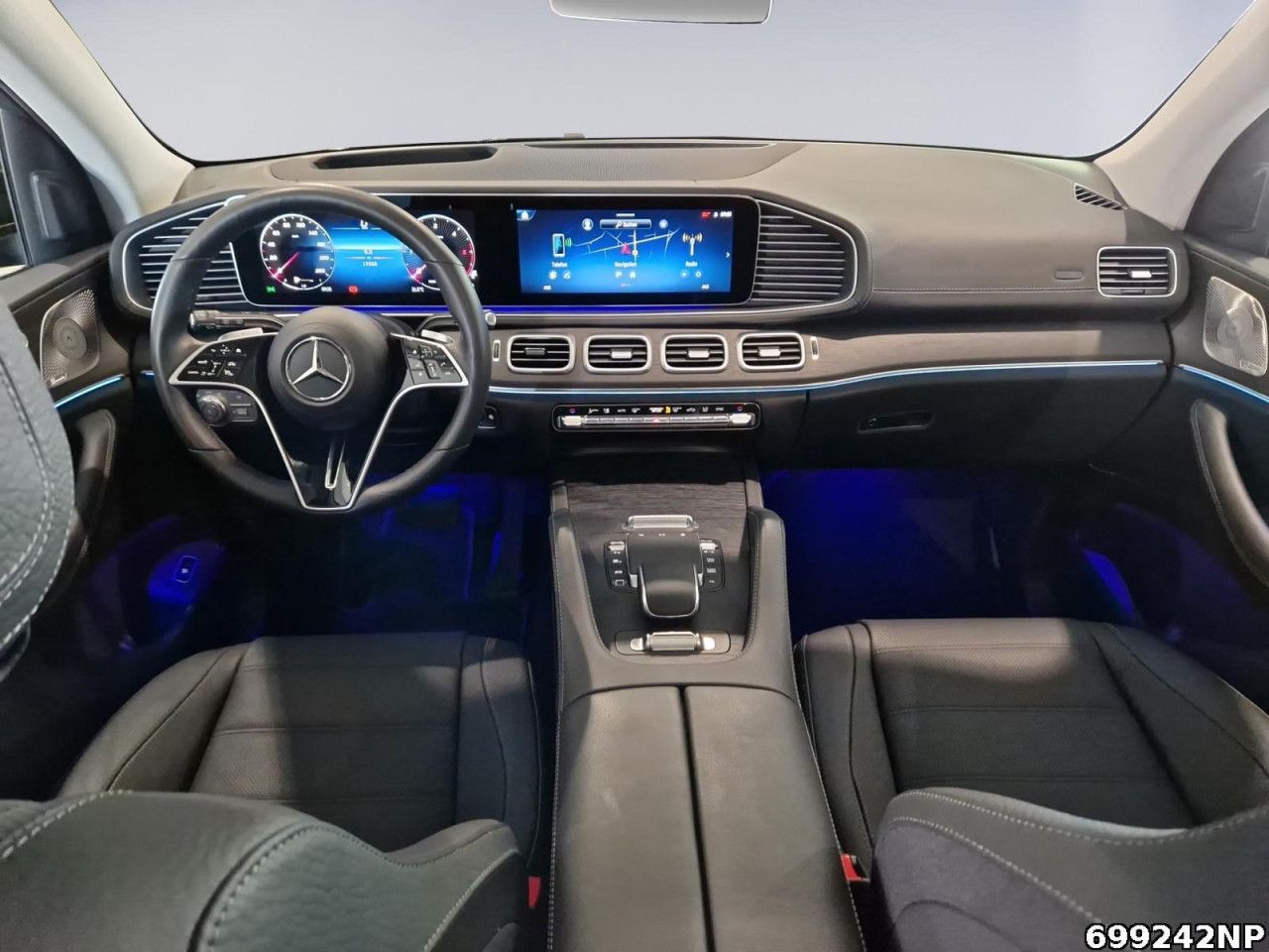 Mercedes-Benz GLS – Bild 8
