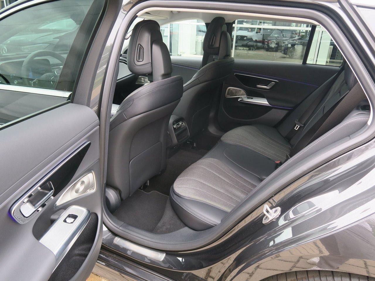 Mercedes-Benz E-Klasse – Bild 13