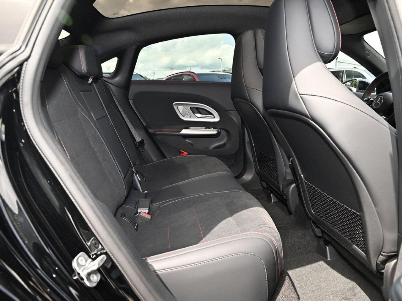 Mercedes-Benz CLA – Bild 4