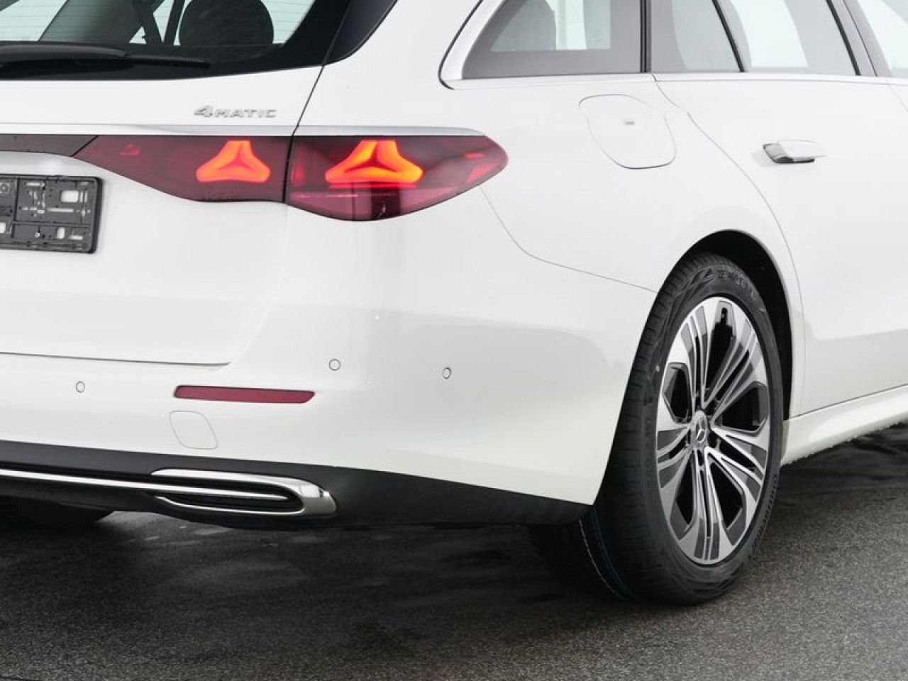 Mercedes-Benz E-Klasse – Bild 3