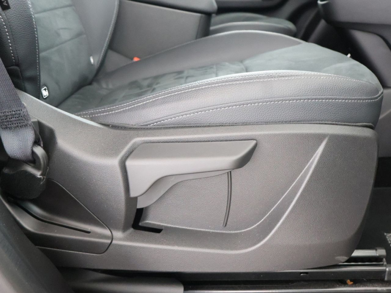 Fahrzeugbild 17 / 19