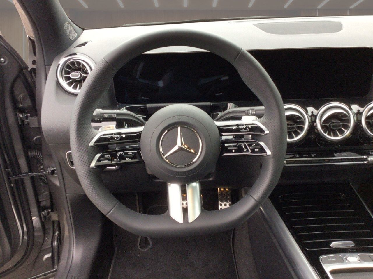 Mercedes-Benz GLA – Bild 9