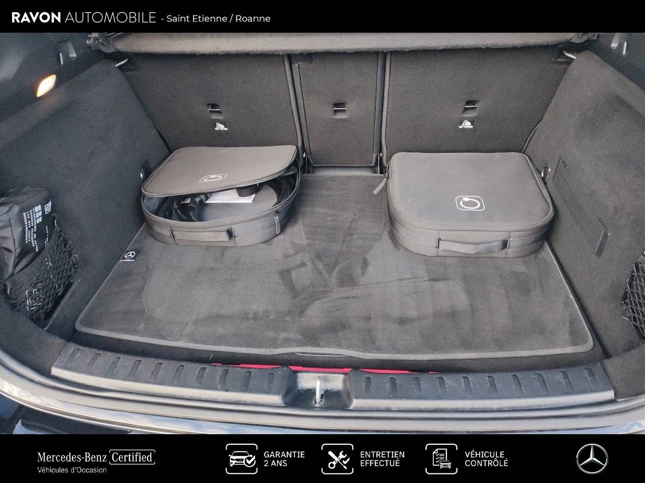 Photo du v&eacute;hicule 13 / 18