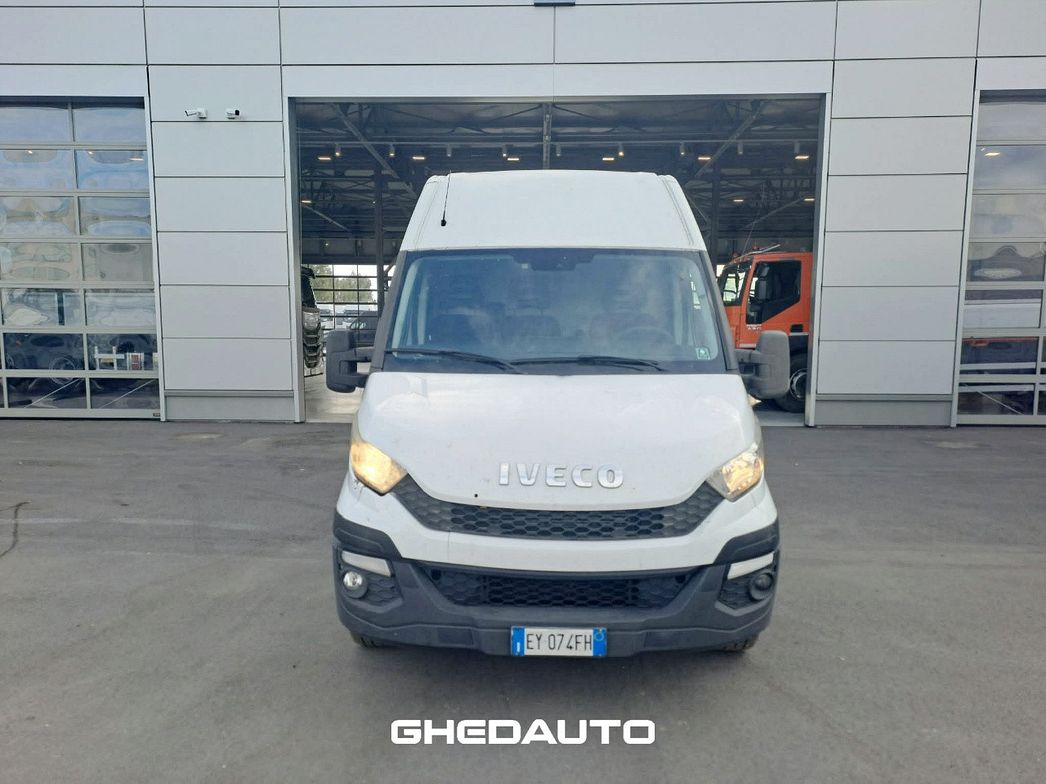 IVECO | DAILY 35S15 PASSO LUNGO