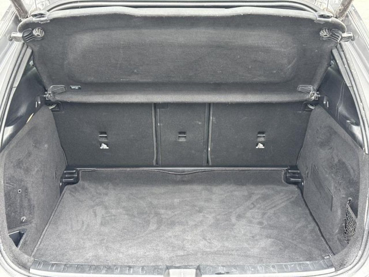 Photo du v&eacute;hicule 15 / 18