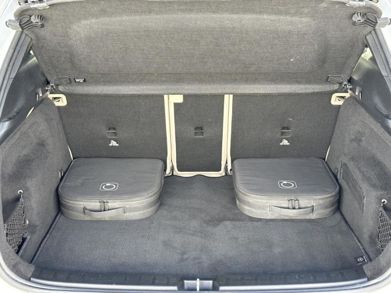 Photo du v&eacute;hicule 15 / 18