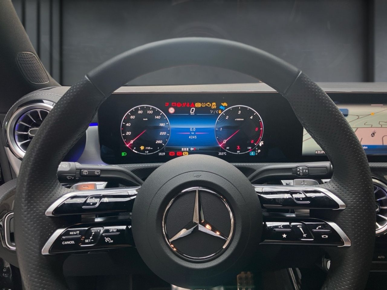 Mercedes-Benz CLA – Bild 8
