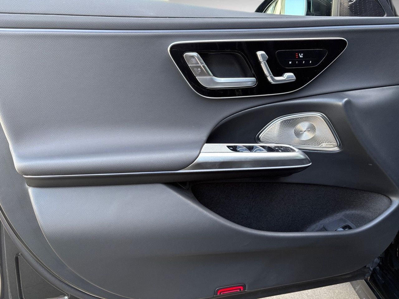 Mercedes-Benz E-Klasse – Bild 10