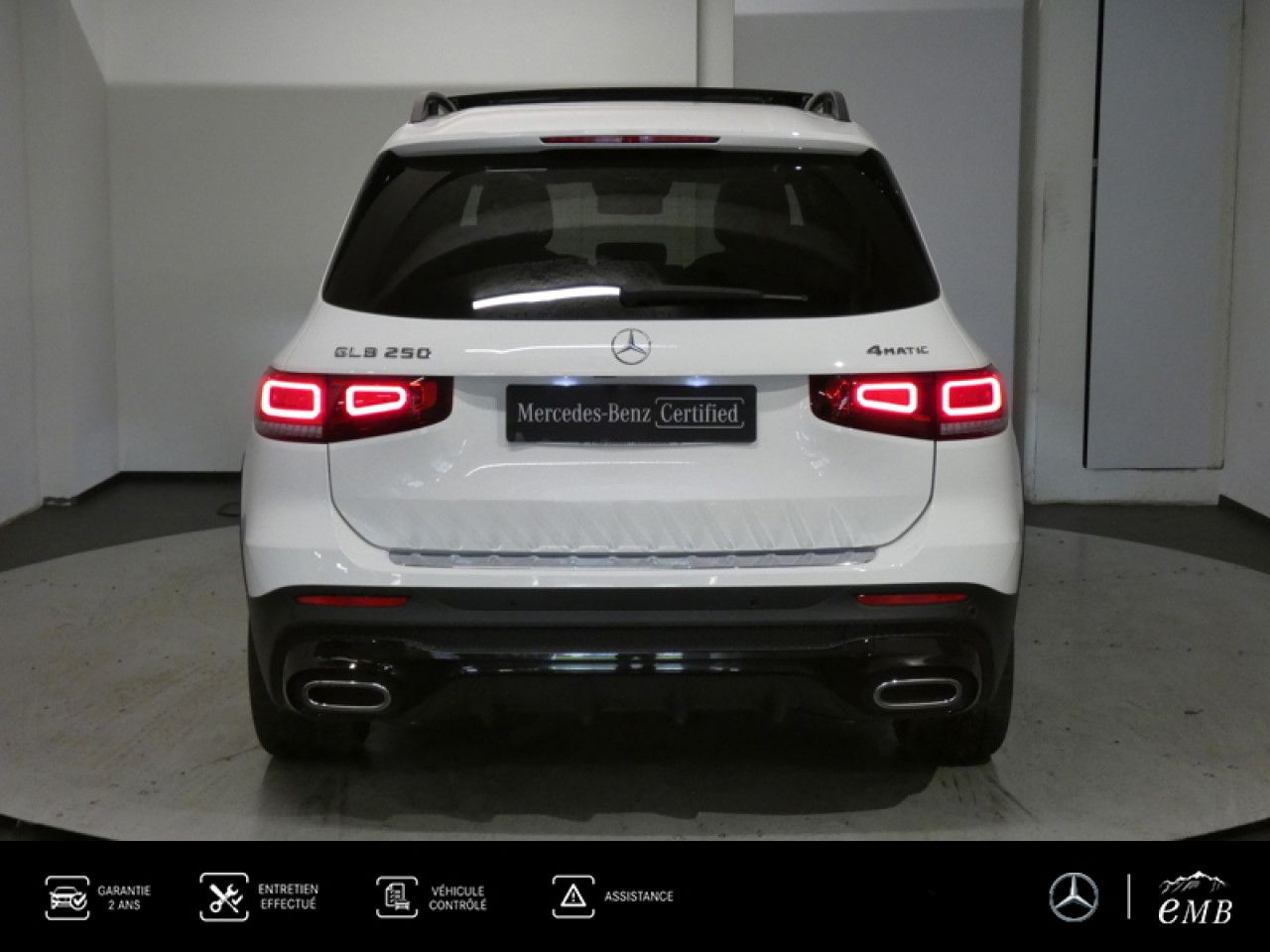 Photo du v&eacute;hicule 4 / 18