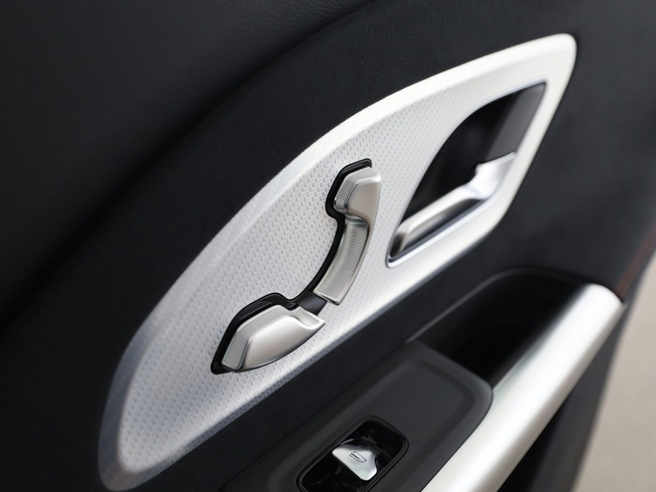 Mercedes-Benz GLB – Bild 18
