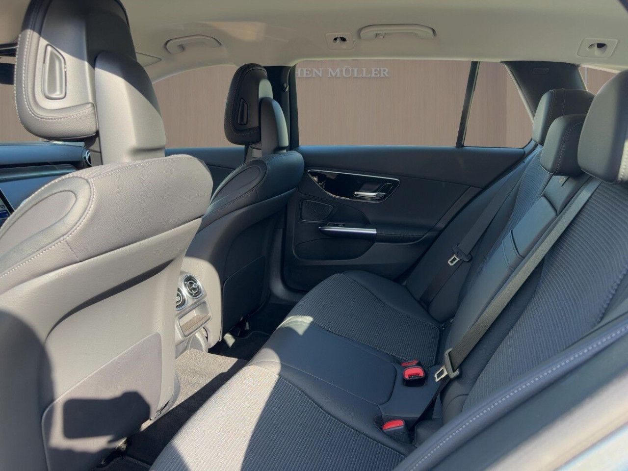 Mercedes-Benz C-Klasse – Bild 7