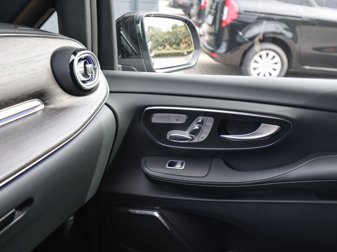 Mercedes-Benz V-Klasse – Bild 15