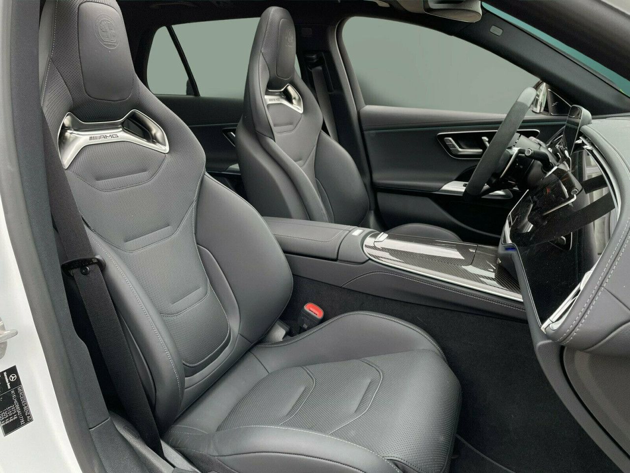Mercedes-Benz E-Klasse – Bild 11