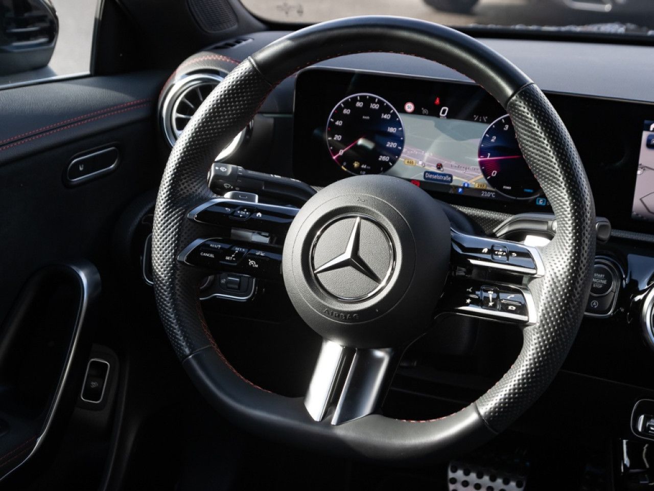 Mercedes-Benz CLA – Bild 9