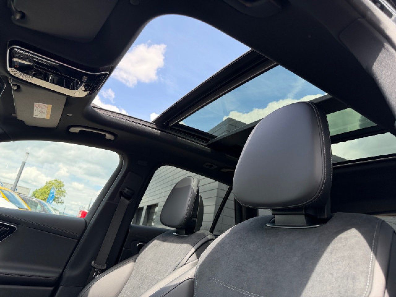 Mercedes-Benz GLC – Bild 17