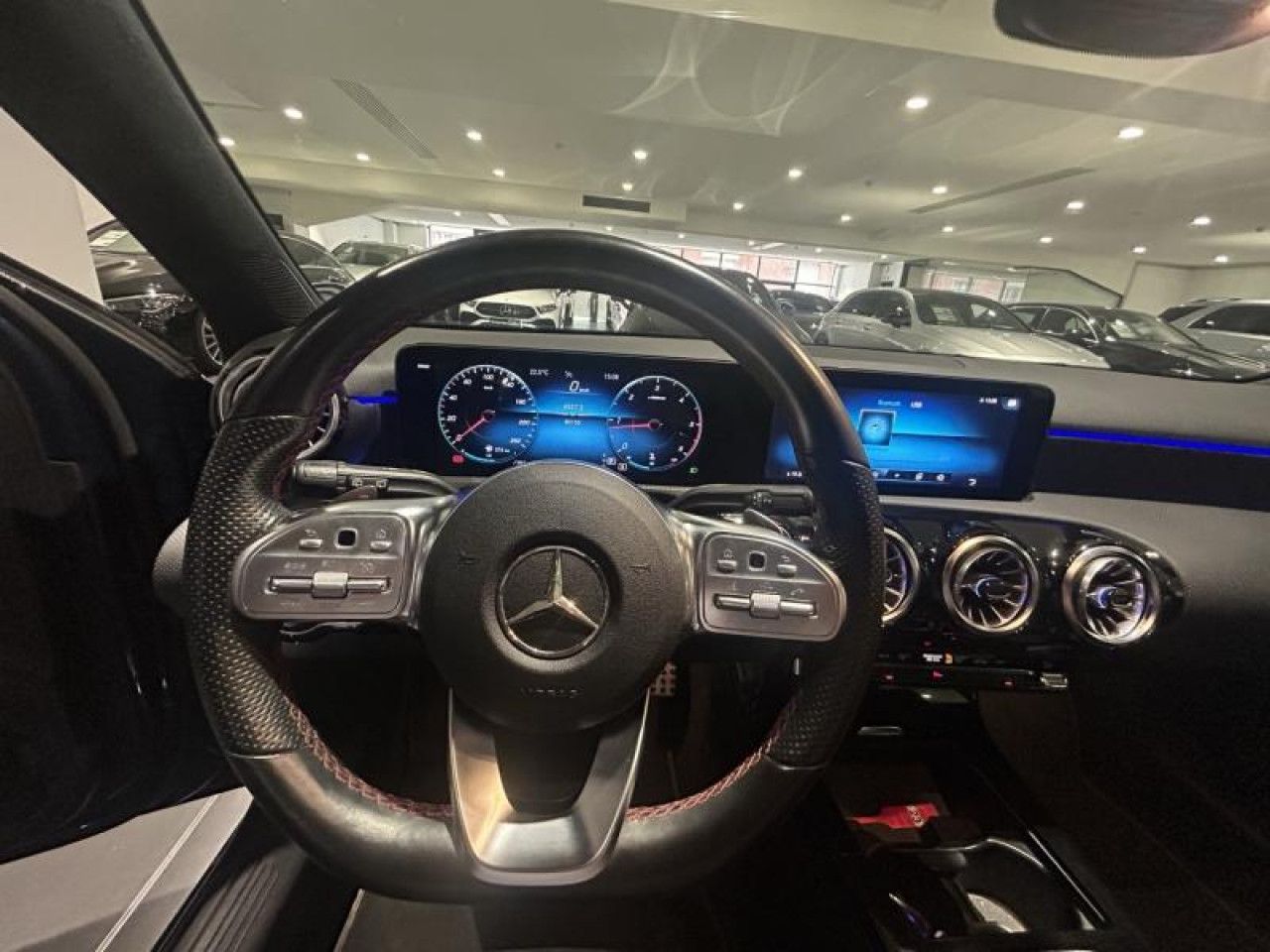 Photo du véhicule 7 / 18