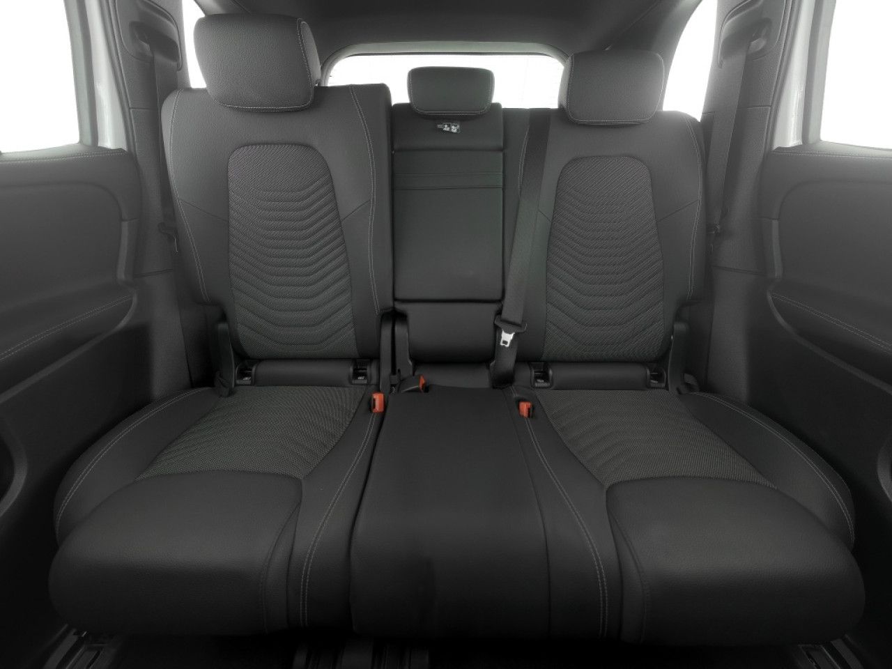 Mercedes-Benz GLB – Bild 20