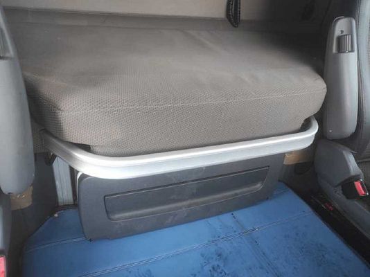 Vehicle image 10 / 11