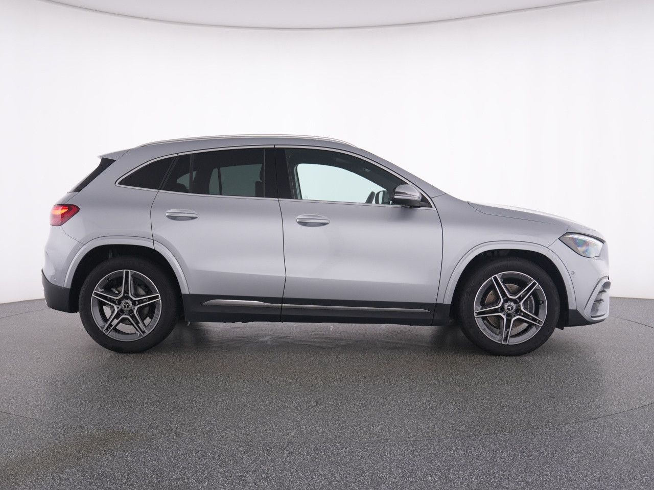 Mercedes-Benz GLA – Bild 11