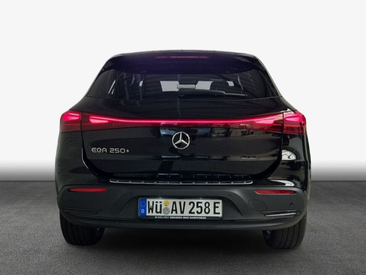 Mercedes-Benz EQA – Bild 6