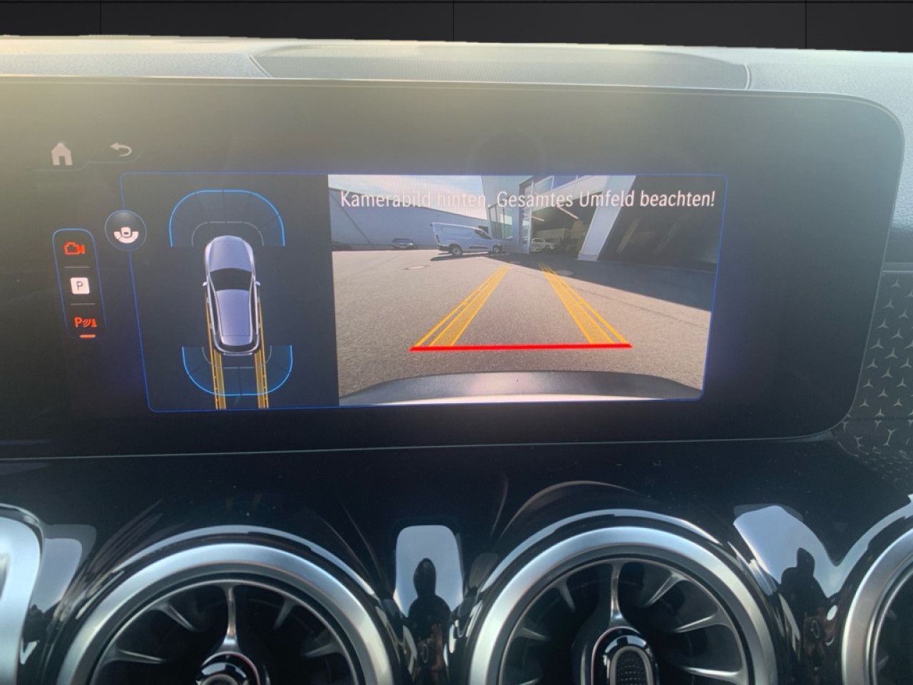 Mercedes-Benz EQB – Bild 11