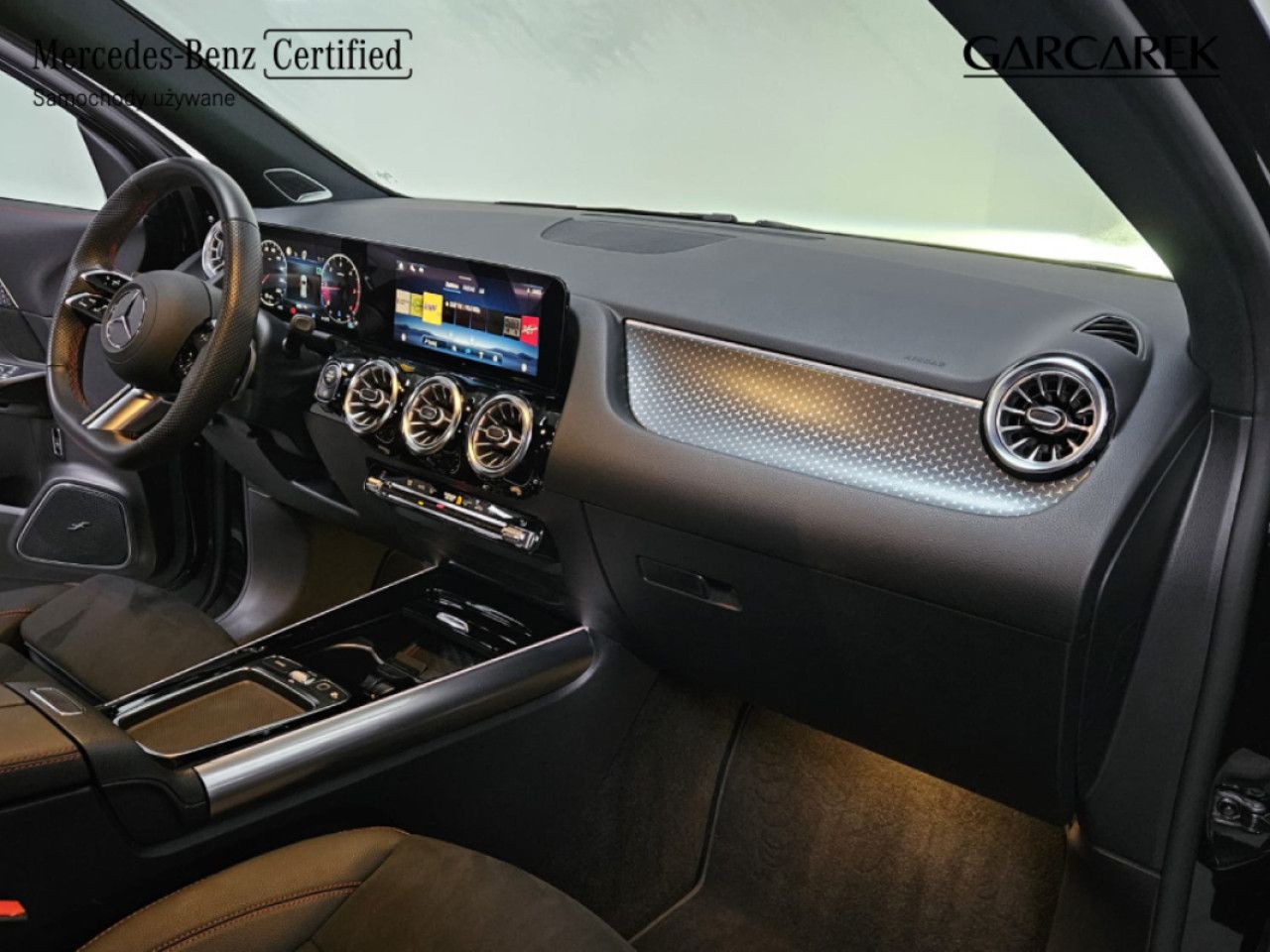 Zdjęcie pojazdu 19 / 24