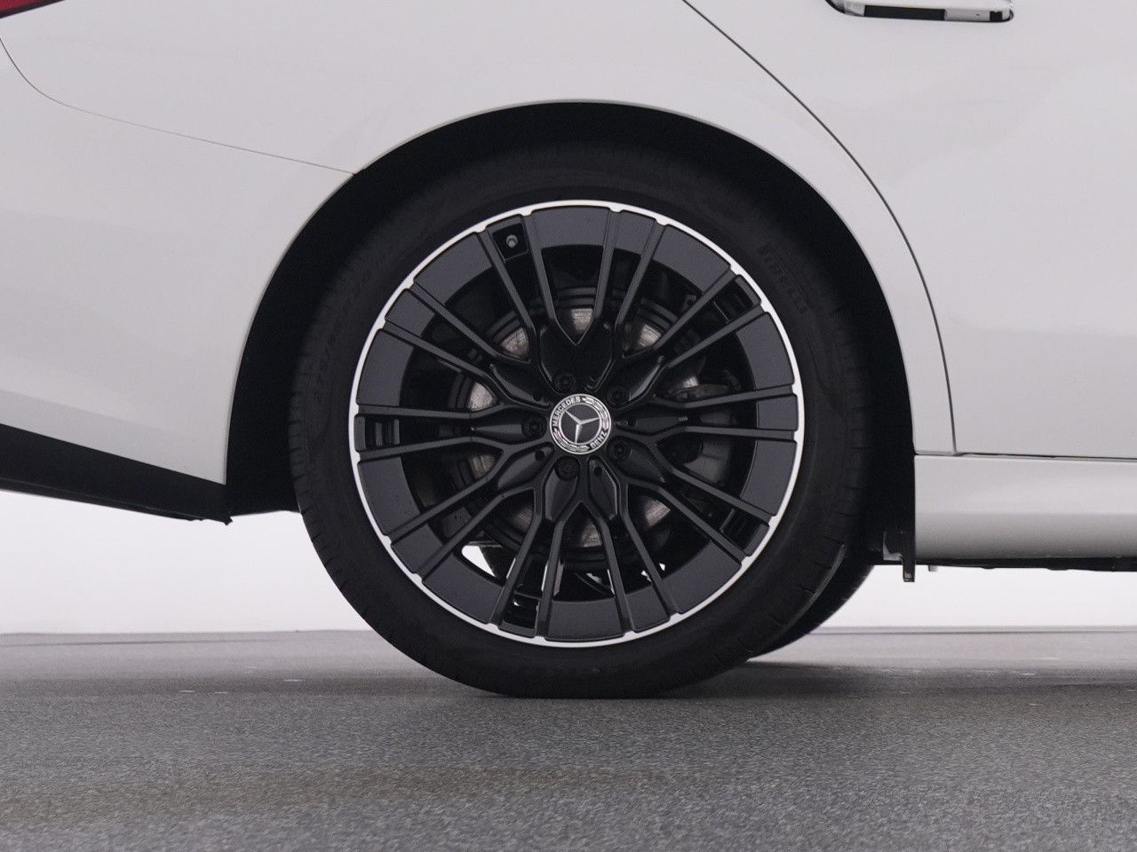 Mercedes-Benz E-Klasse – Bild 22
