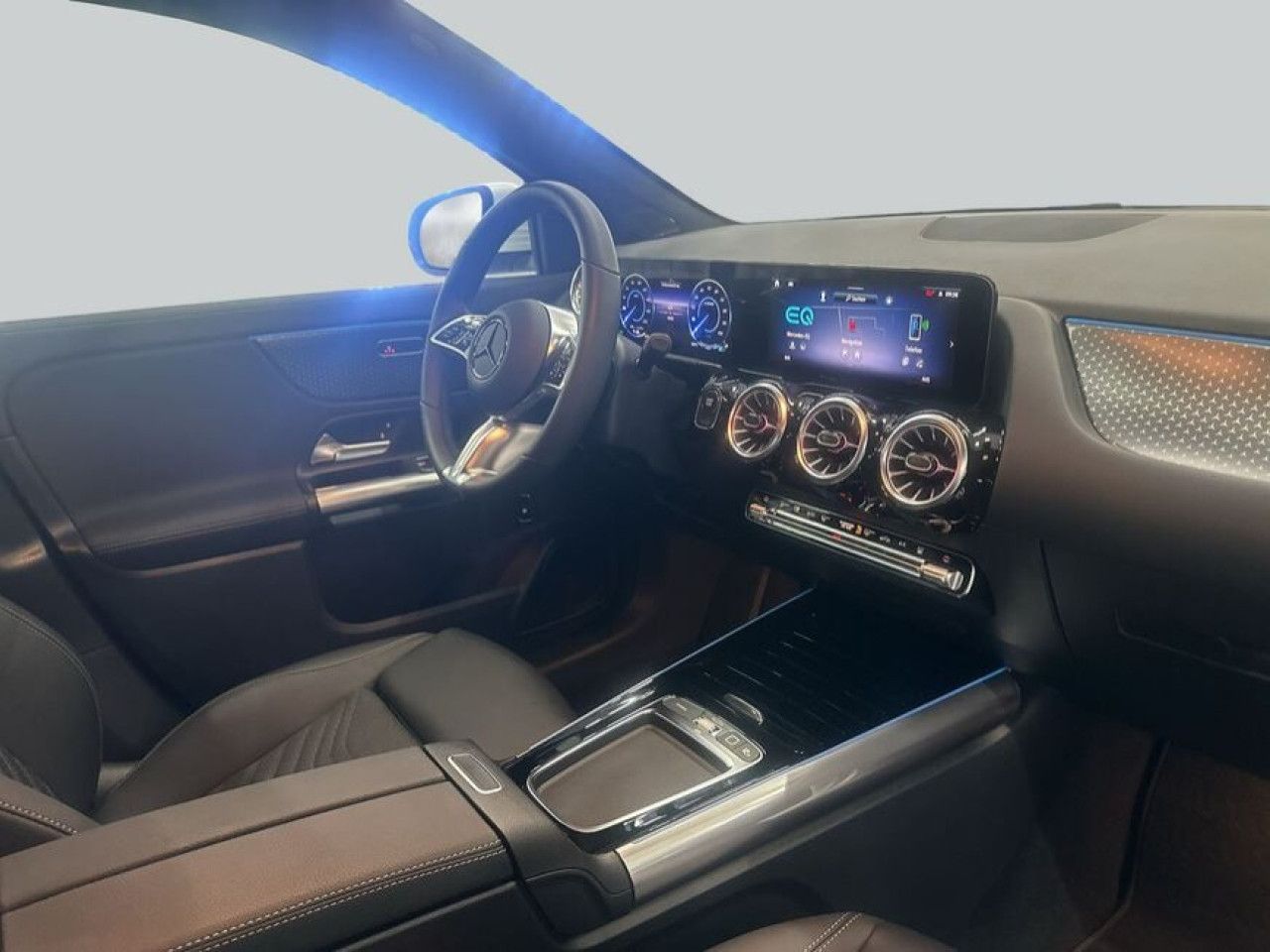 Mercedes-Benz EQA – Bild 16