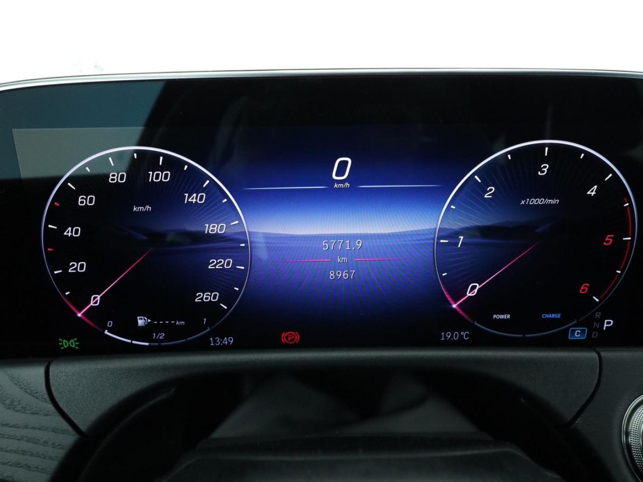 Mercedes-Benz E-Klasse – Bild 12