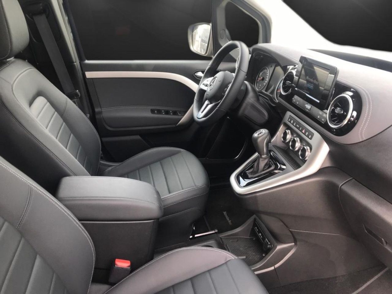 Mercedes-Benz EQT – Bild 12