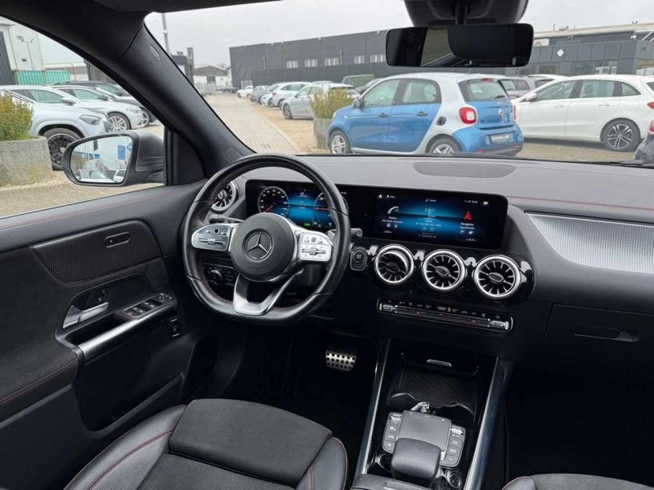 Fahrzeugbild 11 / 12