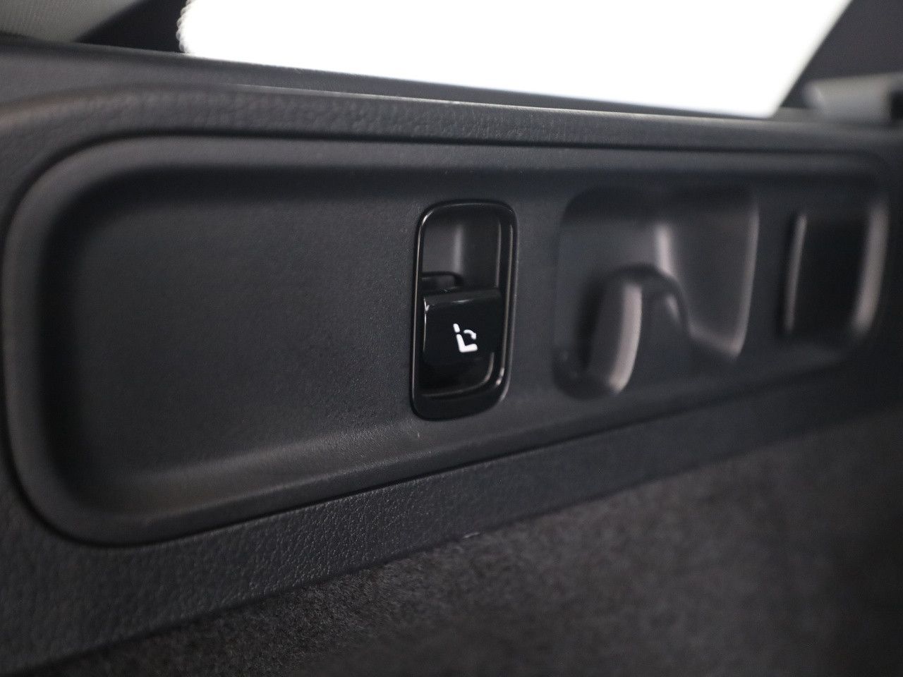 Mercedes-Benz C-Klasse – Bild 20