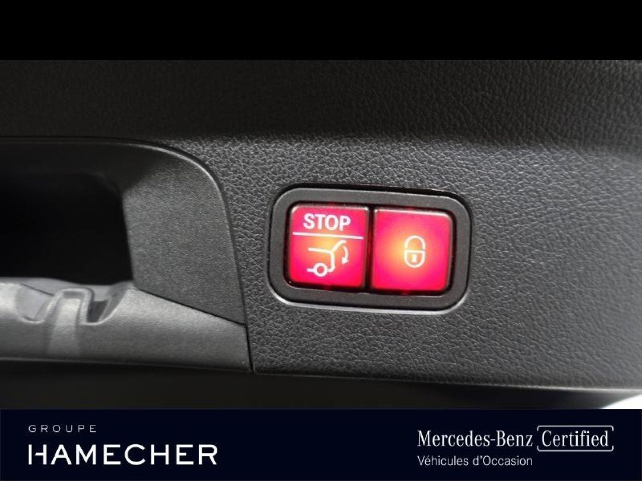 Photo du v&eacute;hicule 9 / 18