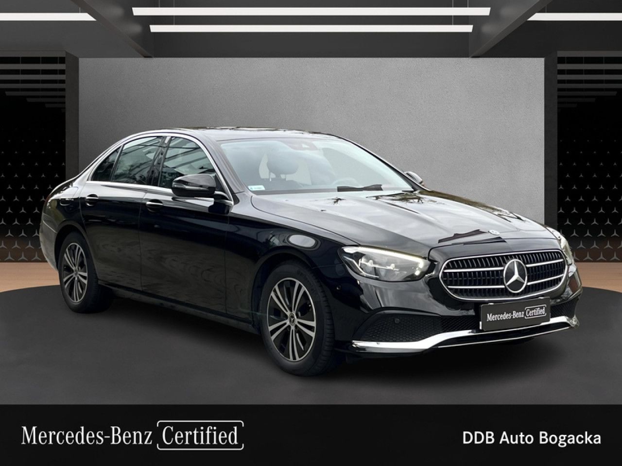 Zdjęcie pojazdu 2 / 17