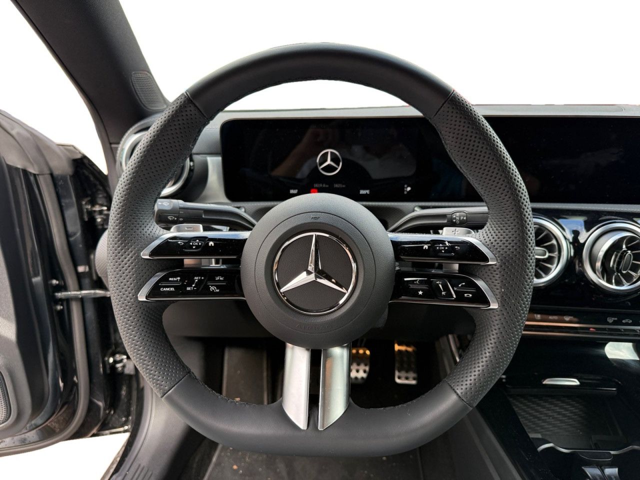 Mercedes-Benz CLA – Bild 16